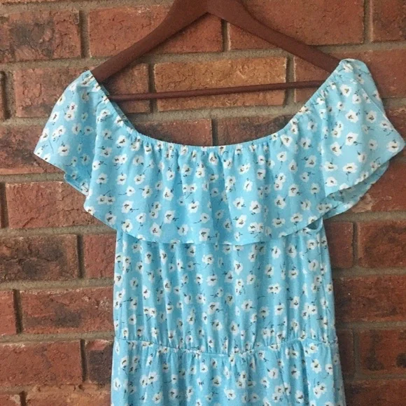 Francesca’s Blue Floral Off the Shoulder Maxi Dress - Picture 7 of 7